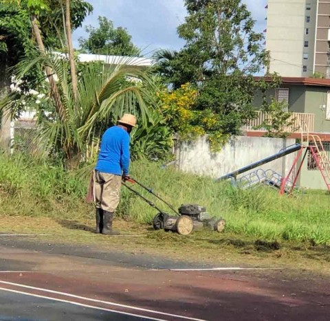 Urb-El-Seorial-Limpieza-Areas-Recreativas-2